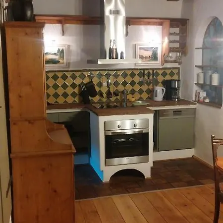 Apartment Und Dreibeiniger Hund Gorlitz